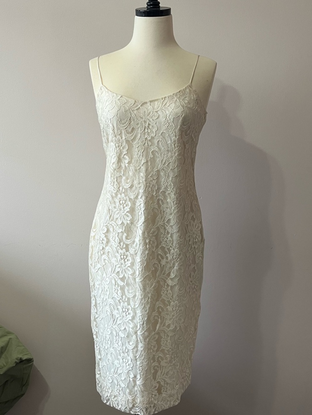 Elegant Cream Lace Slip Dress with Spaghetti Straps - Ralph Lauren